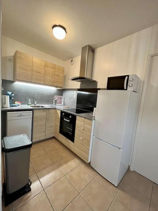 Superbe Appartement - Dabnb Limoges Kültér fotó